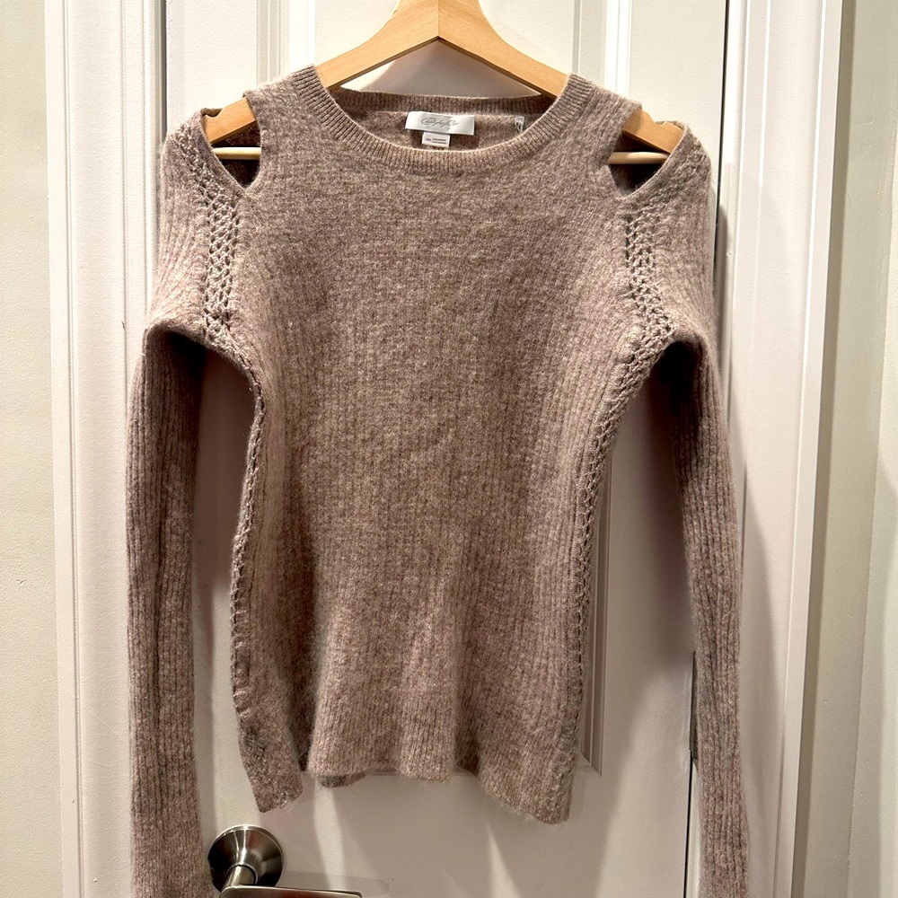 Cashmere sweater